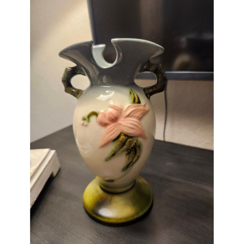 Anique HULL Hand-Painted Ceramic Floral Vase in Pink and Green